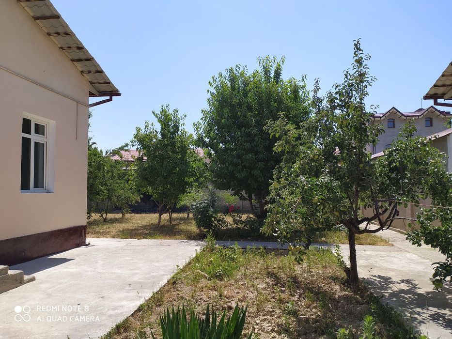 4 хонали 6сотихли узимни участкам сотилади..  Маклерсиз