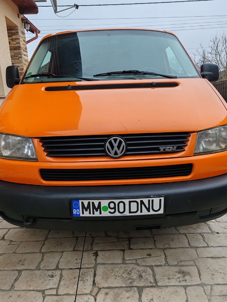 Vând Wolswagen Transporter Sincro
