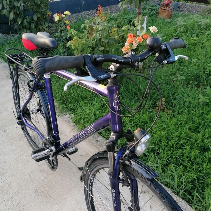 Bicicletă Cube Strada, roți pe 28, ca nouă