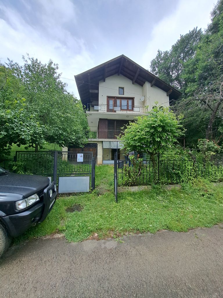 Продава се Къща в Бургас, Възраждане - 64 кв.м за 1485 €/кв.м - Снимка #1