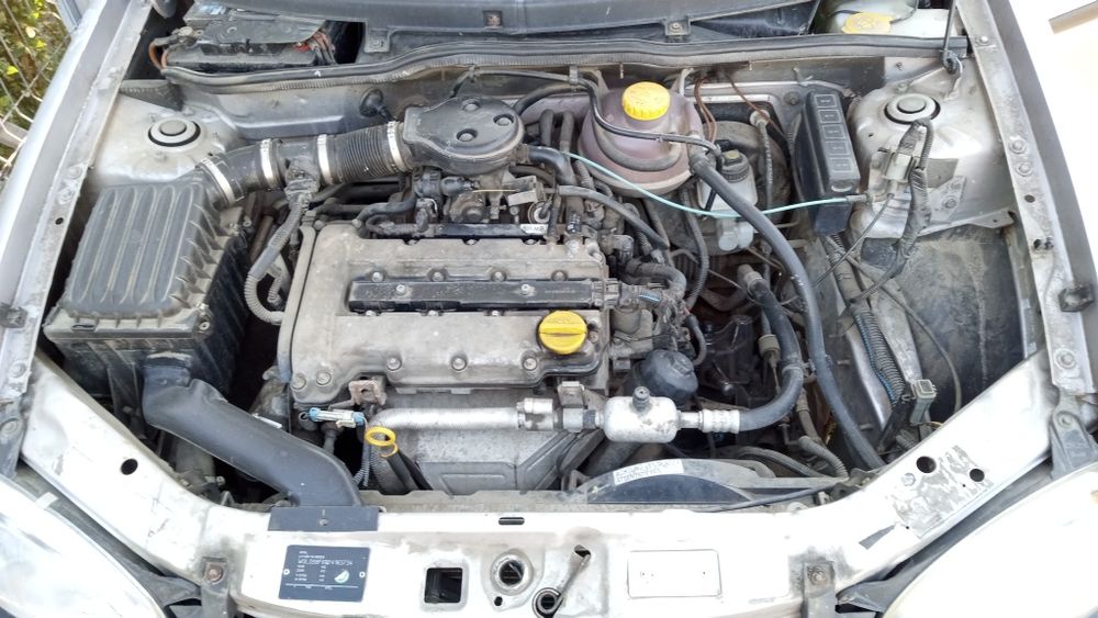 Opel CORSA b 1.2 benzina din anul 2000