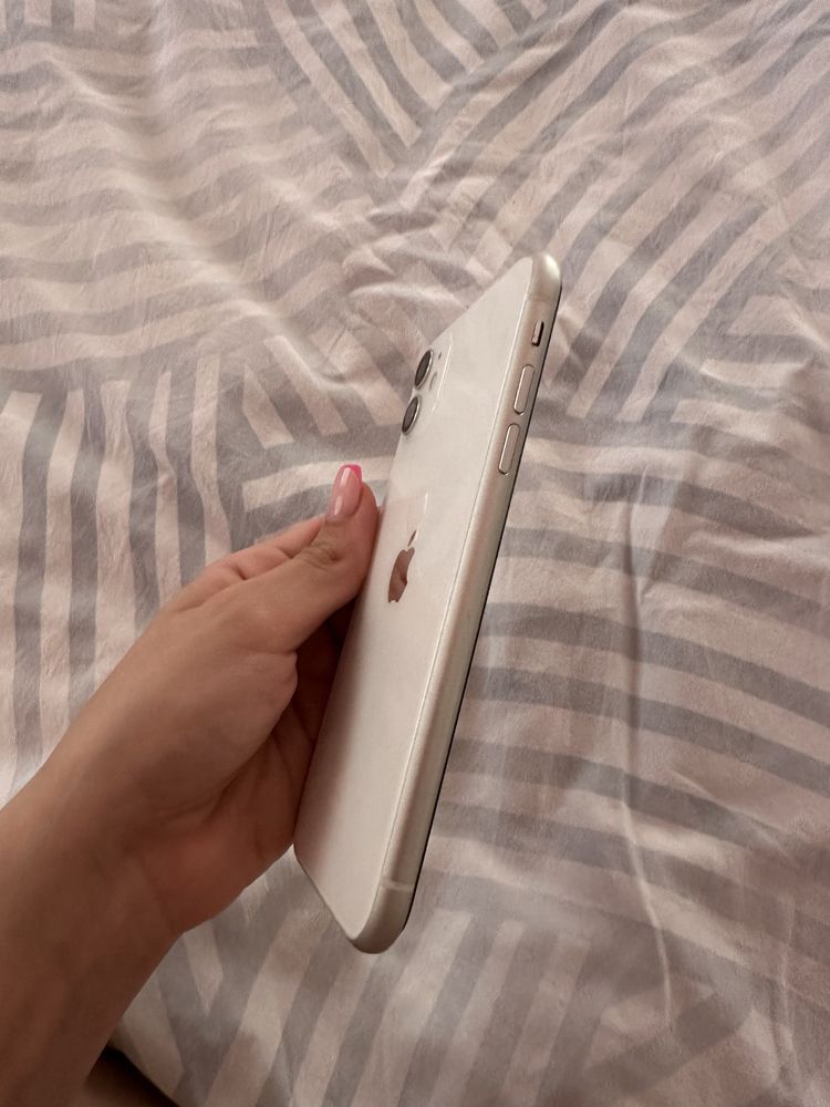 İphone 11 white 64GB