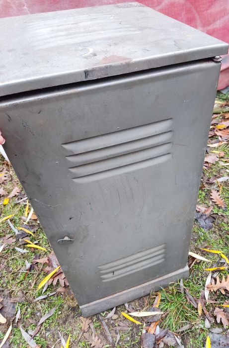 Печка на дърва в сив цвят