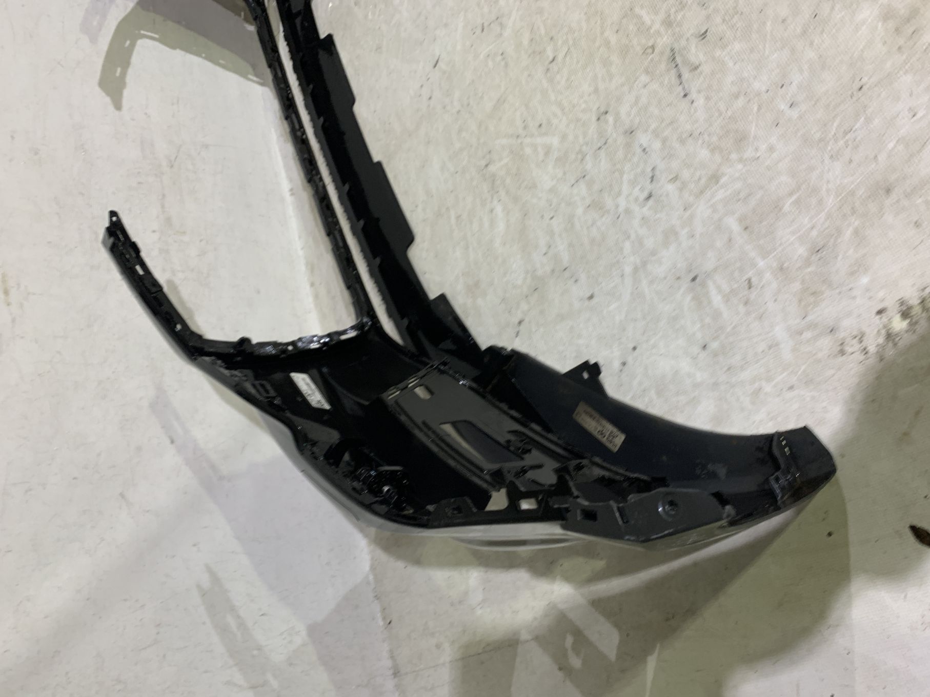 Bara fata Audi A6, C8, Allroad, 2018, 2019, 2020, 2021, 2022, cod origine OE 4K0807437H.