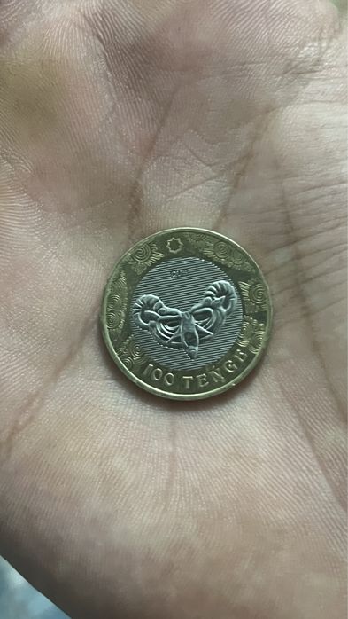 Продам 100тг с наминалом