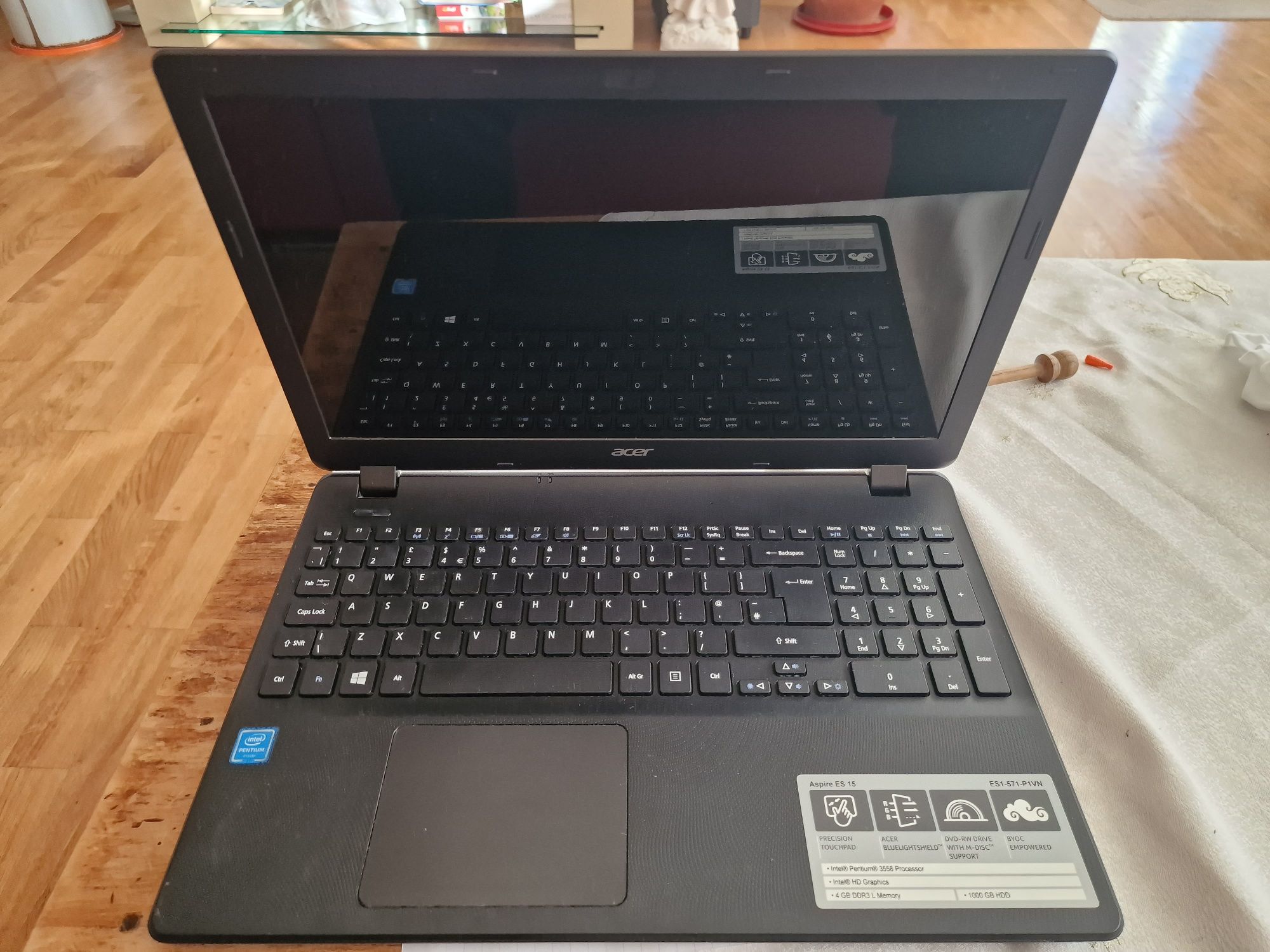 Laptop Acer Aspire ES 15