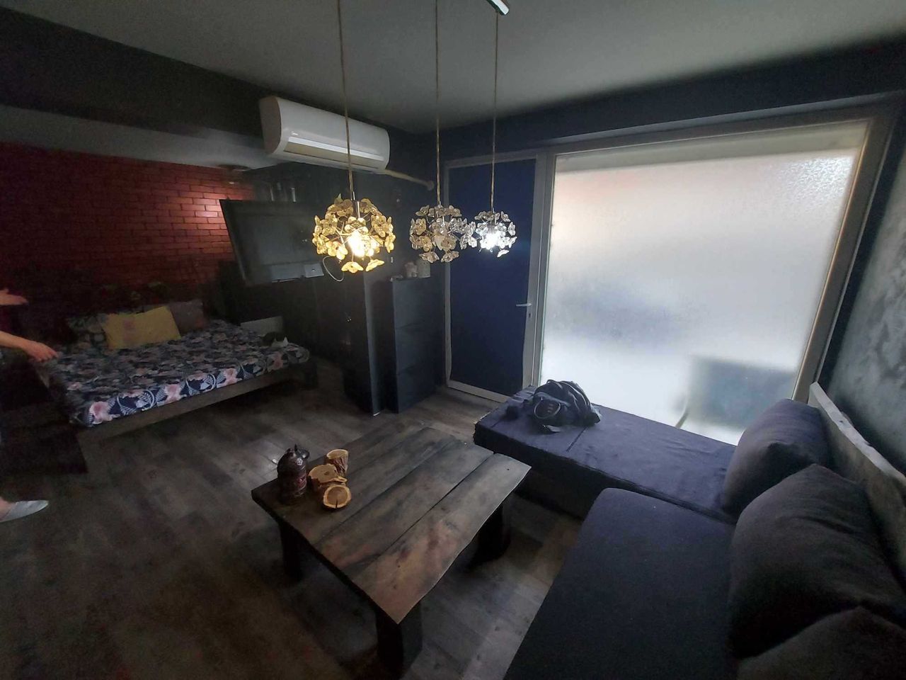 Продава се Едностаен апартамент в Търговище, Вароша - 36 кв.м за 1091 €/кв.м - Снимка #3