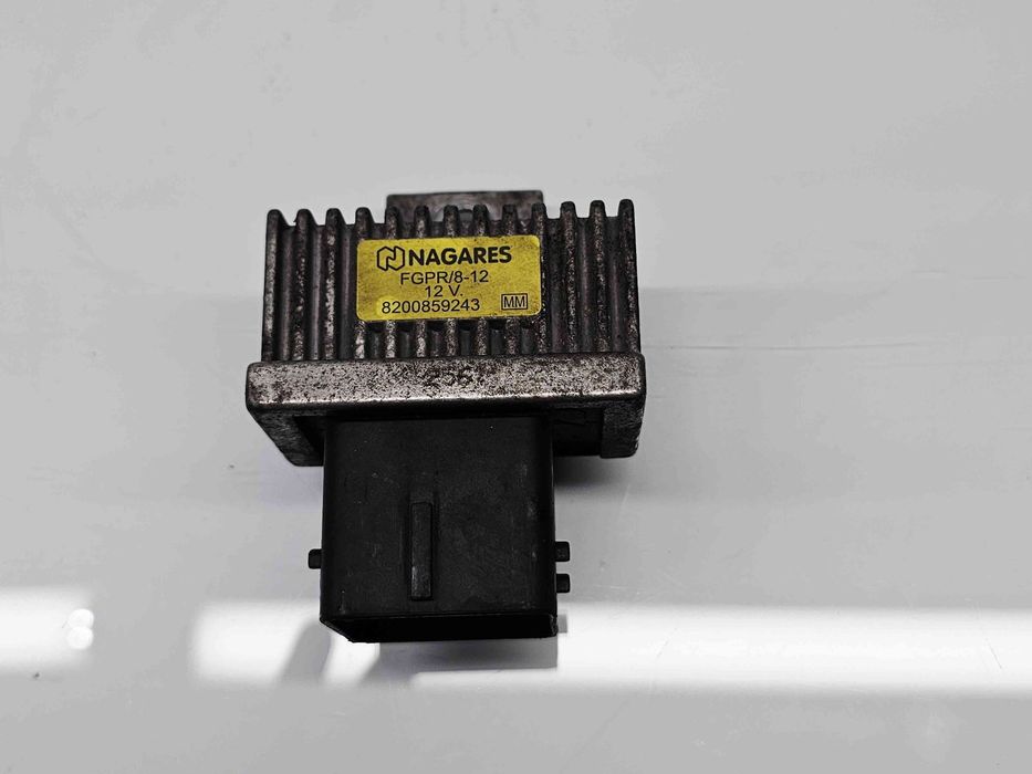 Releu  Nissan Juke [Fabr 2010-prezent] 8200859243