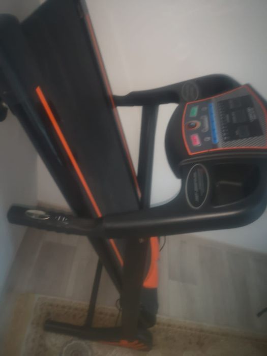 Продам  Беговую дорожку