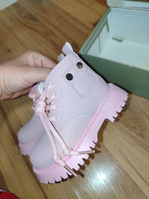 Нови детски ботички 15см стелка