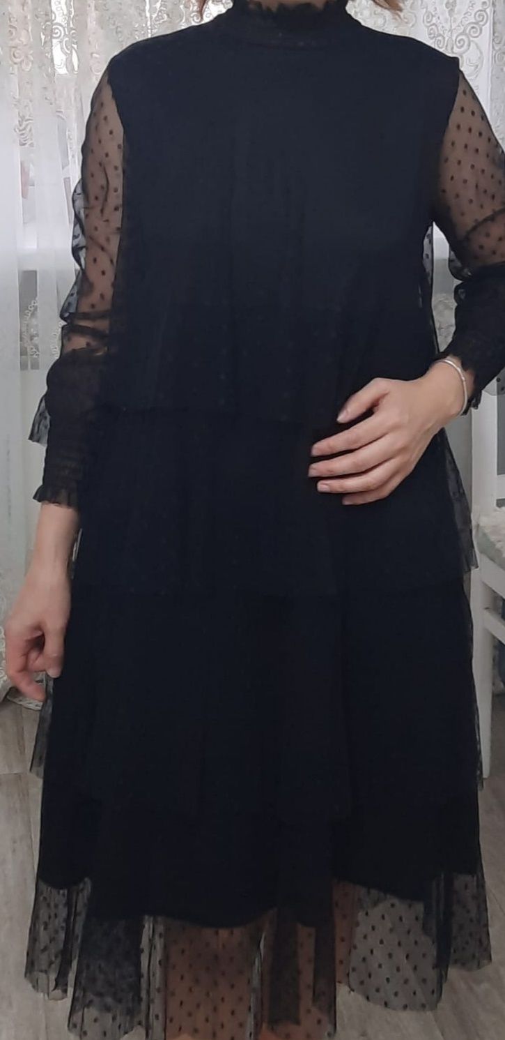 Вечернее красивое чёрное платье