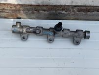 Dezmembrari Rampa injectoare cu senzor renault master 3 2.3 dci m9t