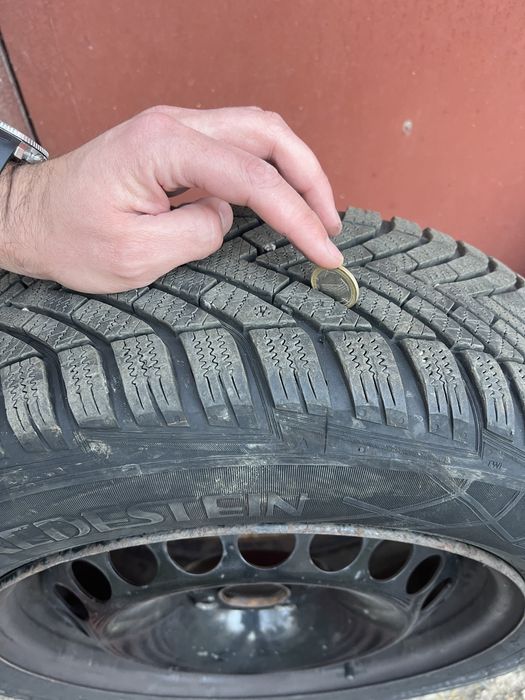 стоманени джанти за Опел Корса Д 6j/15 цола с 4 зимни гуми 185/65/15