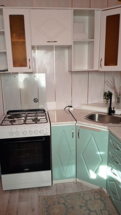 Продам кухонный гарнитур.