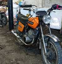 Продам мотоцикл Иж юпитер 5 двигатель от 4