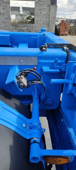 De vanzare Sasiu Containere Maritime Renders 2012 40 ft, 20ft , 2x20 f