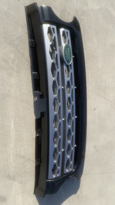 Решетка на предна броня за Land Rover Discover