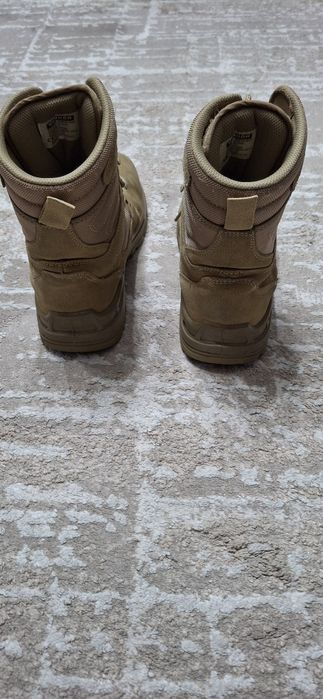 Bocanci si tinuta militara