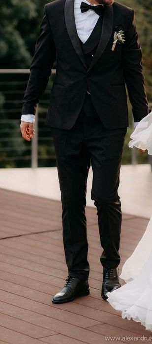 Costum ceremonie