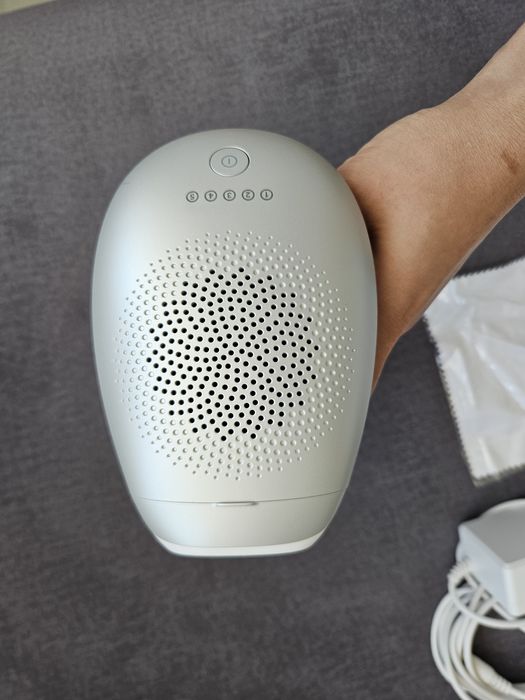 Фотоепилатор Philips Lumea SC1997/00