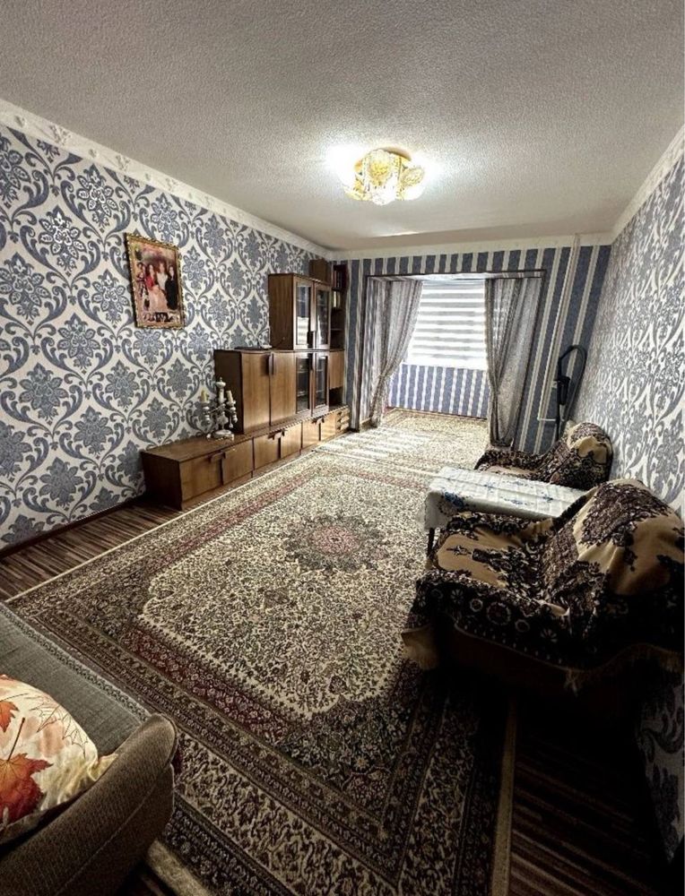 Сдаётся 2х комнатная квартира на 2 этаже Мелодия конечка 250 $