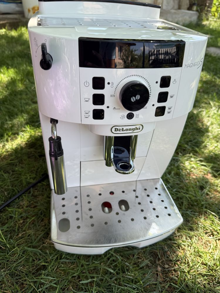 Кафемашина Delonghi