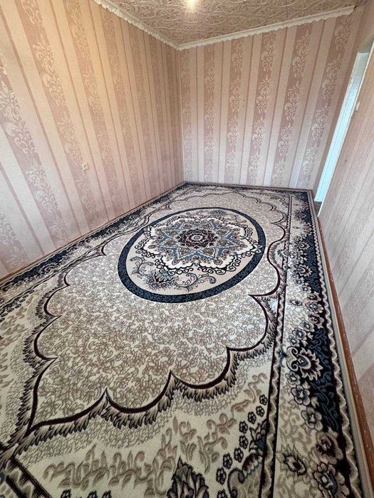 Сотилади!!!  Вoсходда 1 хоналик 2 хона қилинган квартира 1/4/5