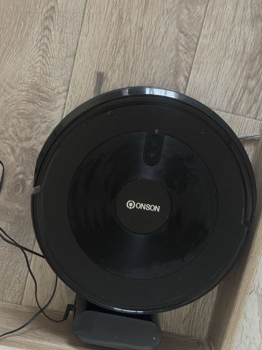 Продам робот пылесос