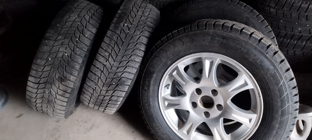 Продам зимние колёса в сборе R16 5/114,3