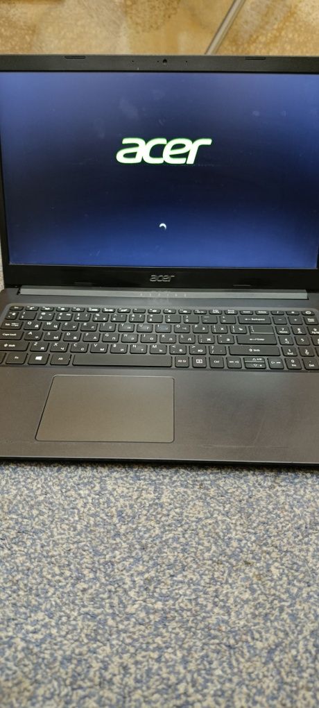 Noutbuk Acer aspire 3