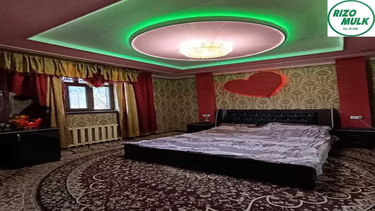 Назарбек Текстилда ховли сотилади. NR494/109