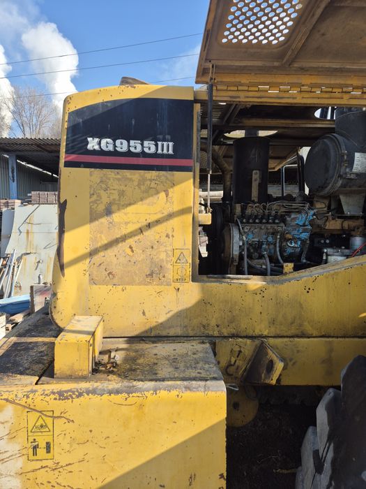 Погрузчик фронтальный