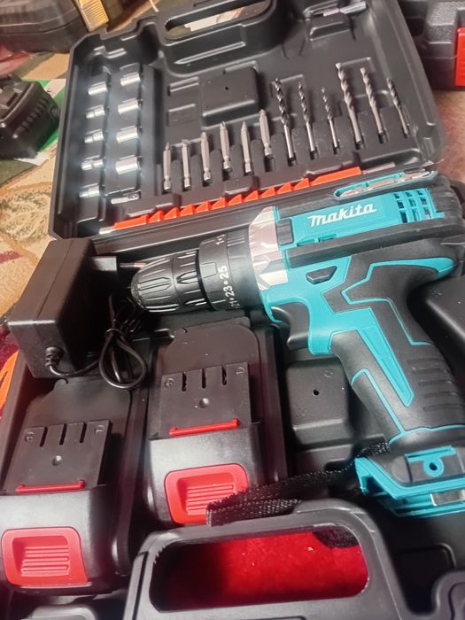 Новыи шрупаверлар сатылады