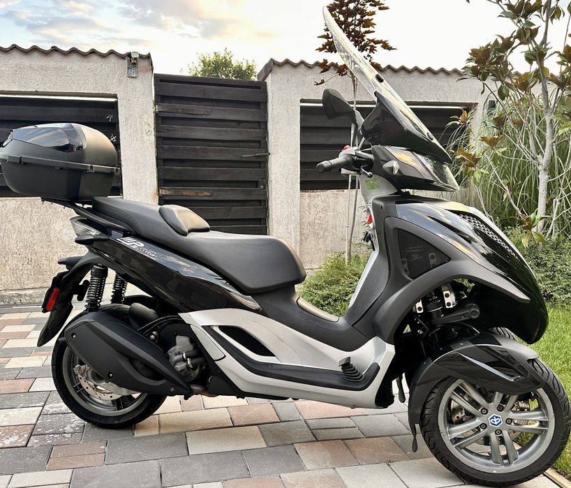 Piaggio mp3, piaggio 3 roti, scuter 3 roti, piaggio yourban 300cc