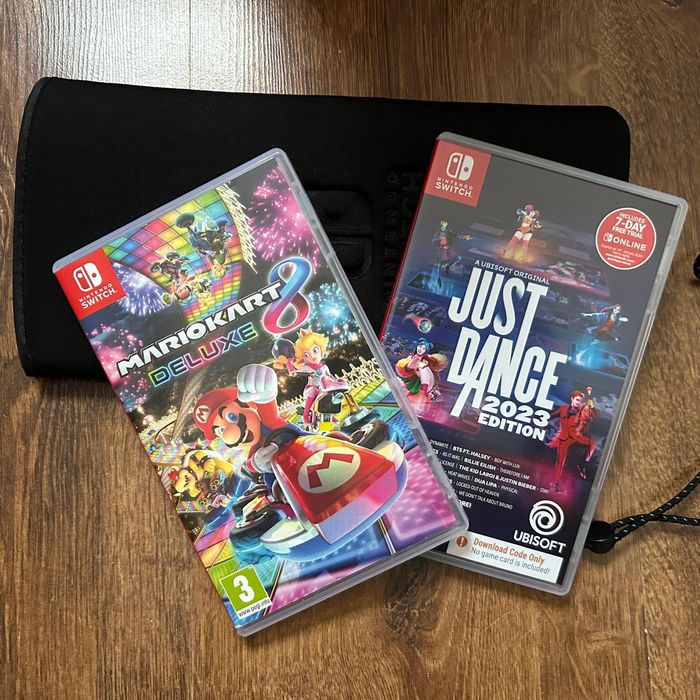 Nintendo switch OLED  64GB