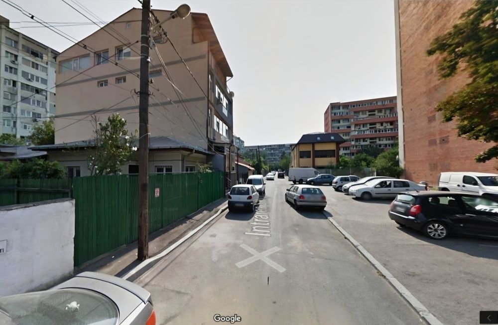 Vând spatiu comercial inchiriat cu preluare chiriaș.