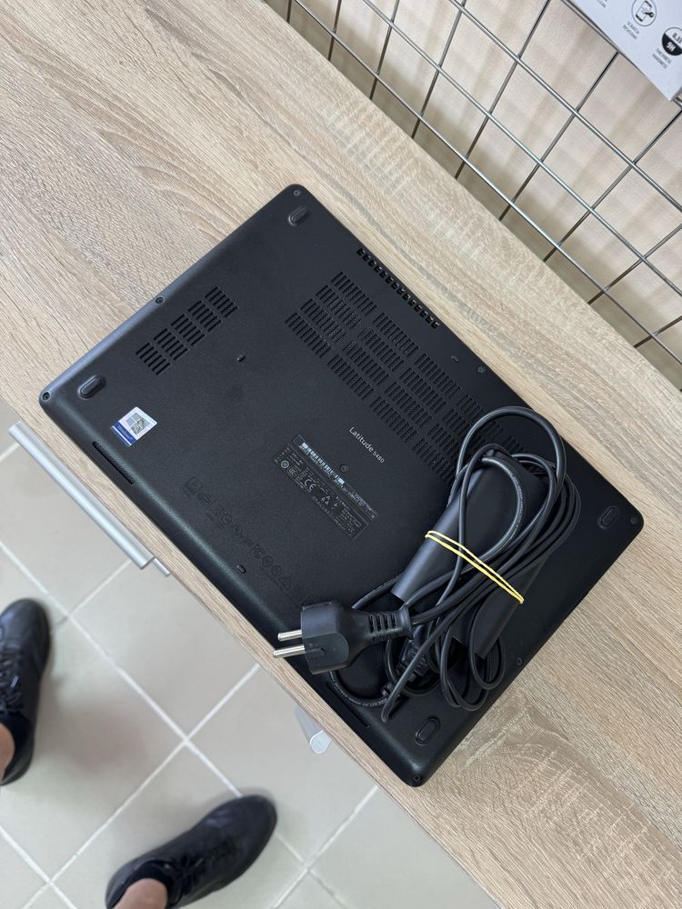 Лаптоп Dell Latitude 5480 - i5, 14 инча, отличен