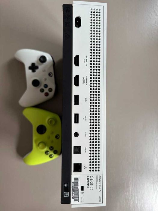 Consola MICROSOFT Xbox One S,  ALB +  2 Controllers