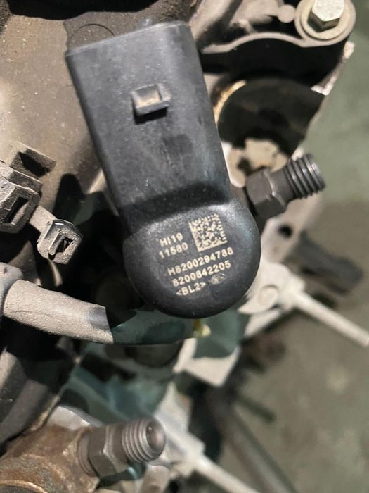 Injector / injectoare Renault 1.5 8200842205