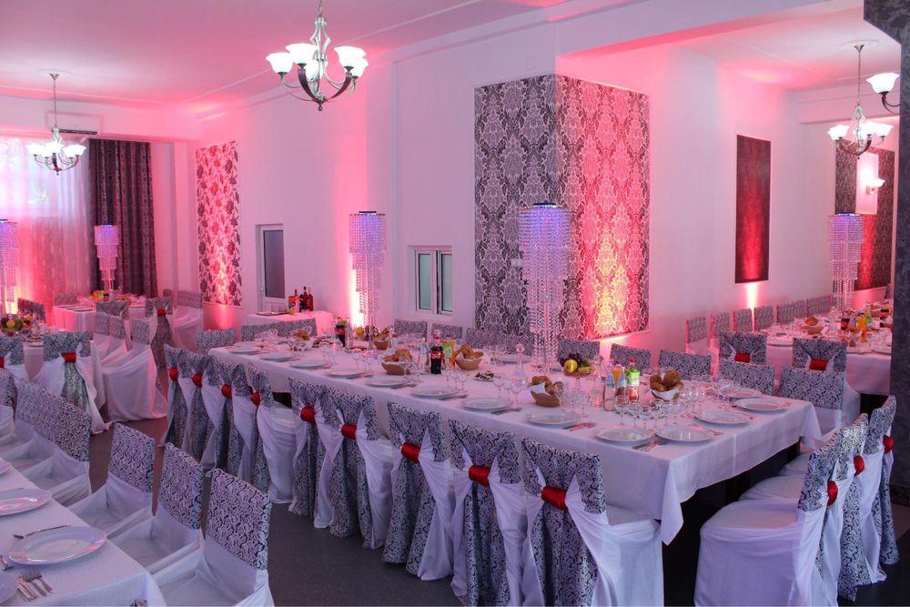 Huse de scaune pt evenimente