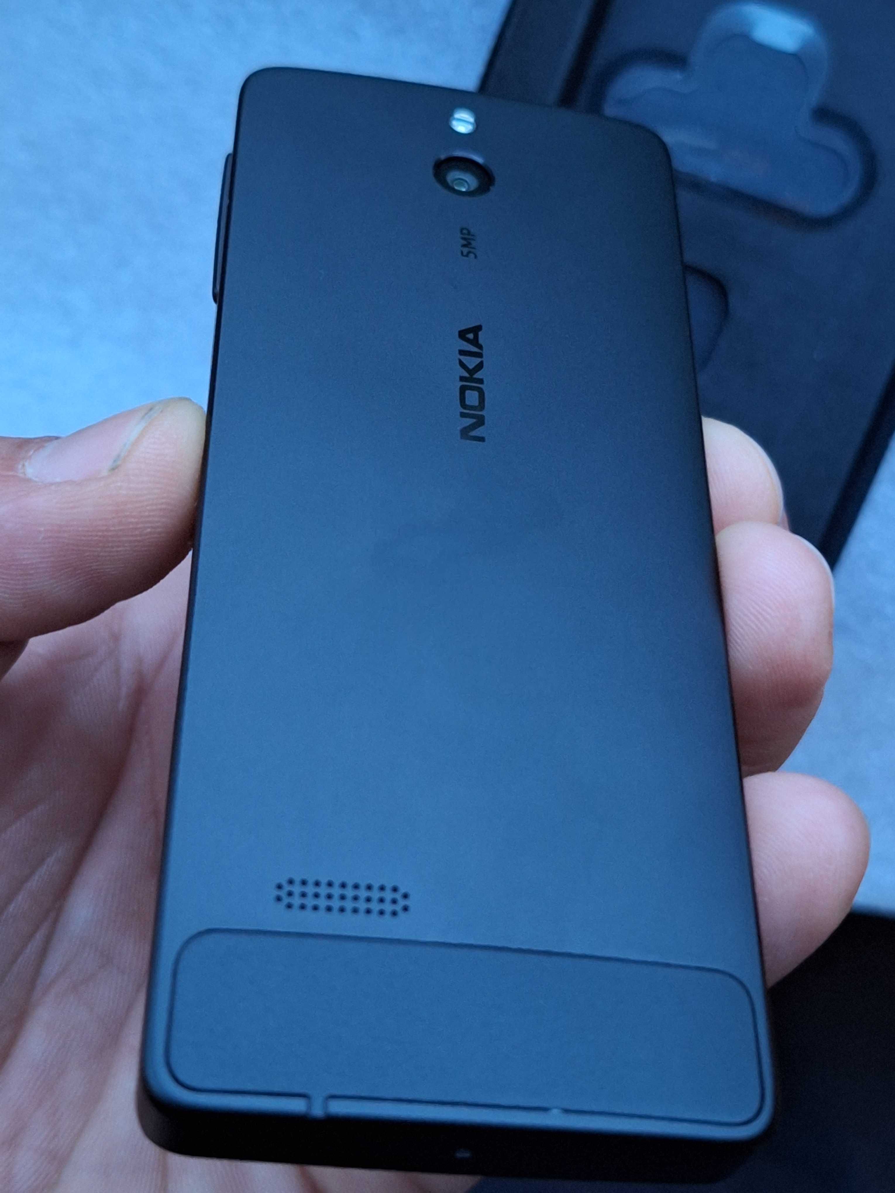 Чисто нов Nokia 515