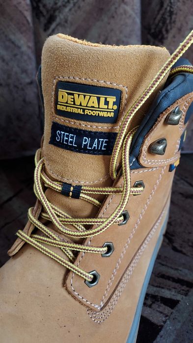 Ghete piele Dewalt mărimea 44