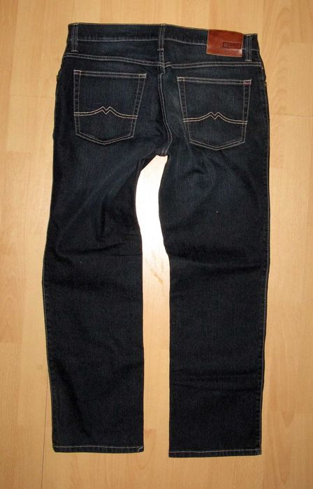 Blugi MUSTANG - W 36 x L 30 / Talie 91 cm - Lungime 102