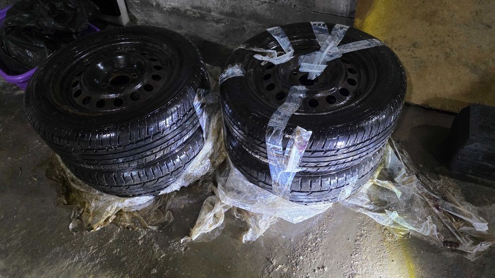 Cauciucuri mixte 175/65 R14 M + S