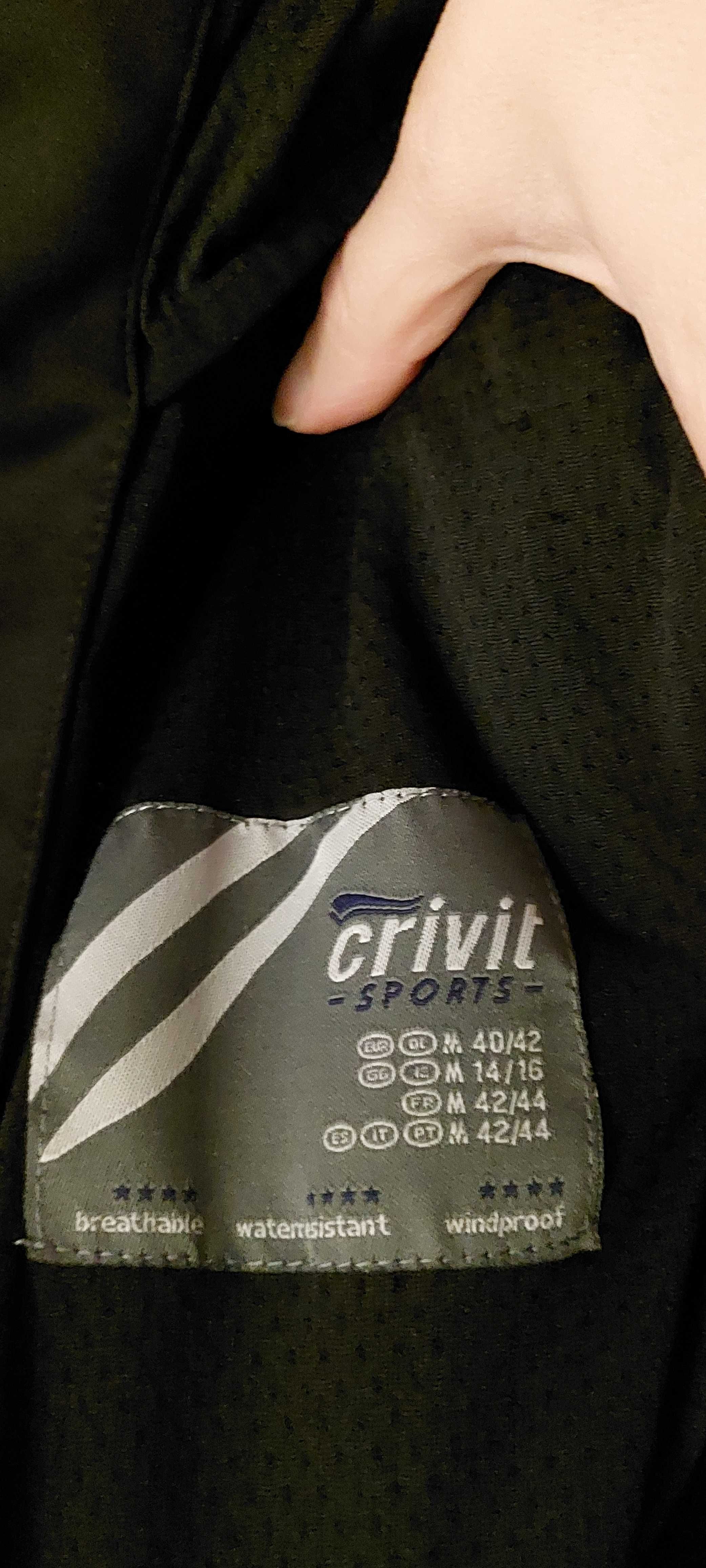 Дамско спортно яке Crivit