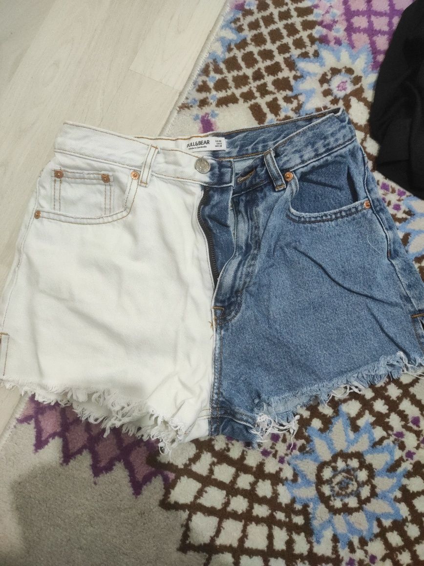 Шорты pull& Bear