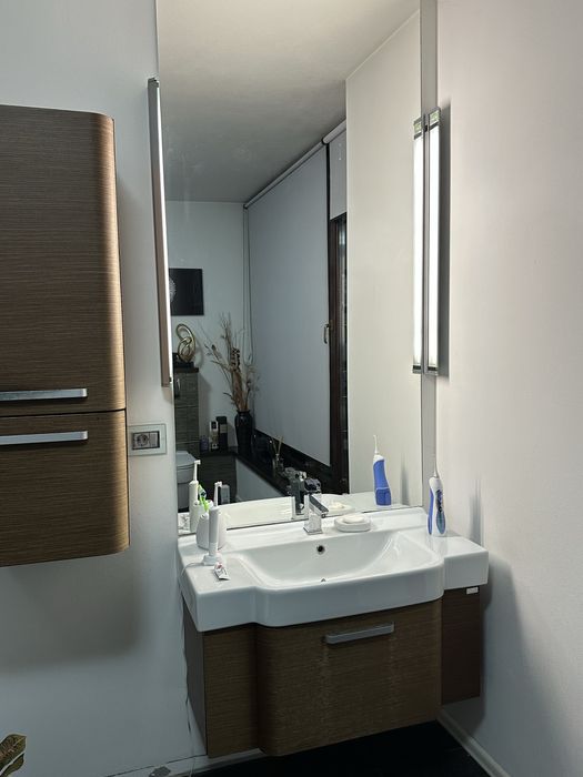 Mobilie de baie 2 corpuri Cersanit + chiuveta si baterie