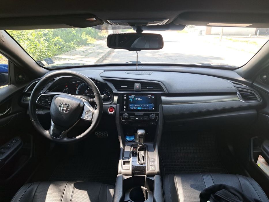 Honda Civic X поколение 2018г