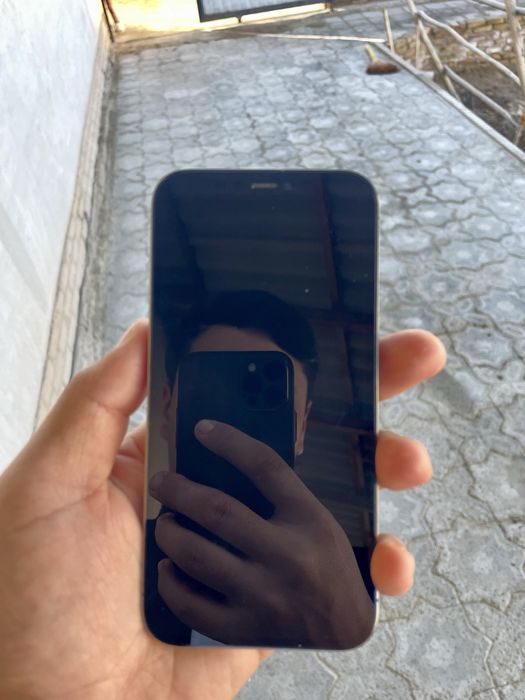 IPhone 12 pro, Original zaryadchiki bilan