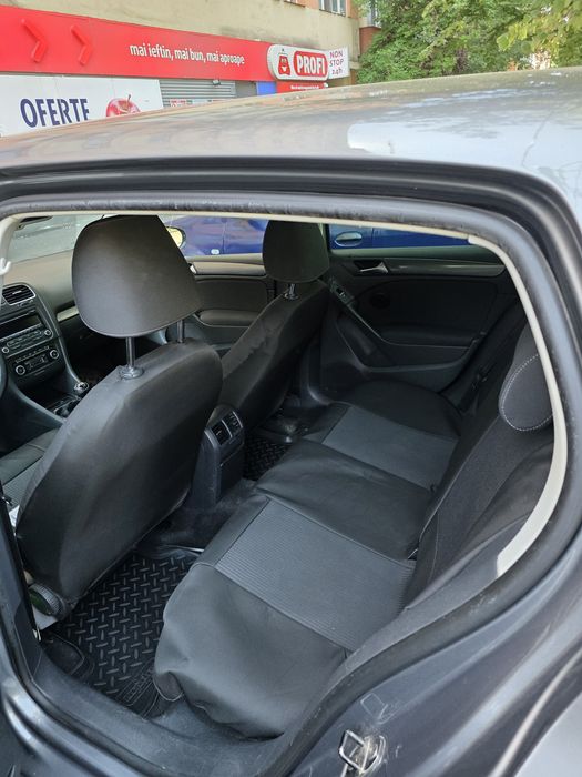 Vând Volkswagen Golf 6